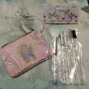 5pc Makeup Brushes N Mini Bag
